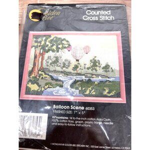 Golden Bee Counted Cross Stitch Balloon Scene 60353 7x5